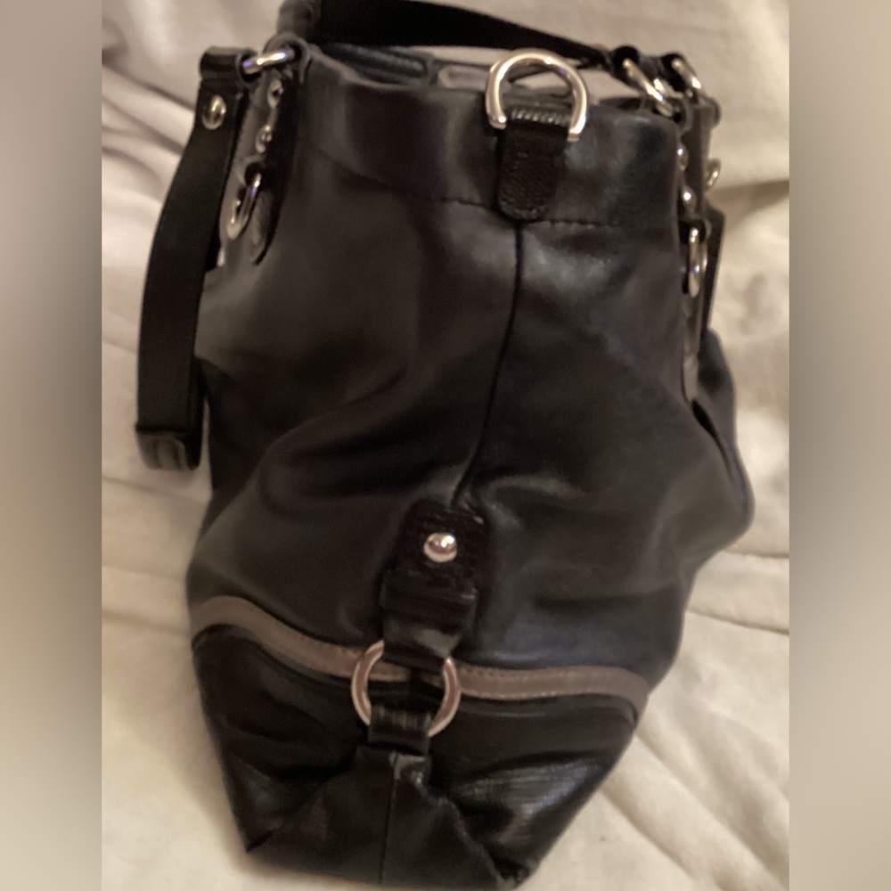 🔻Price Drop🔻👜 Coach Purse 👜 - Picture 7 of 13
